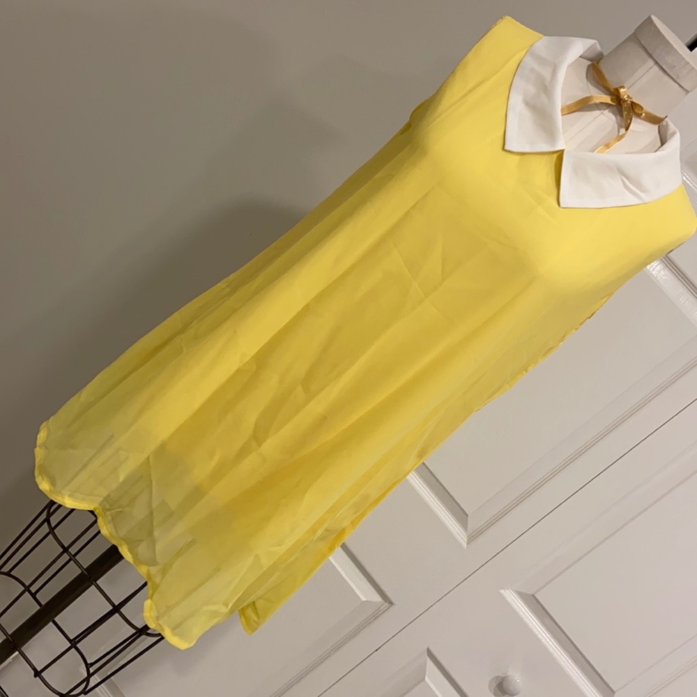 Beautiful Yellow Shift Dress